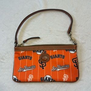 Dooney & Bourke SF Giants wristlet